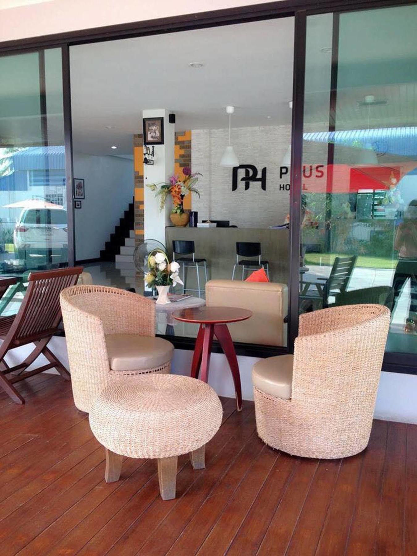 Plus Hotel Loei Exterior photo